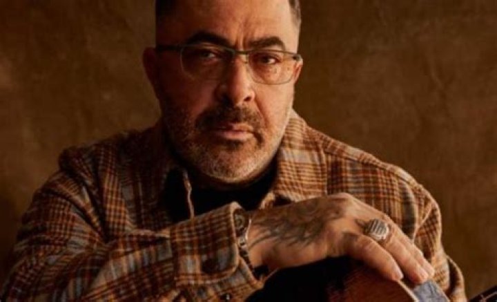 Aaron Lewis 'Someone' (Acoustic) // Stars and Stripes Sessions YouTube