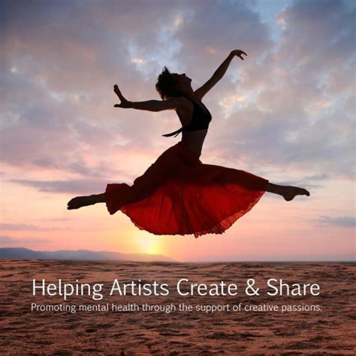 E.H.M.P. HELPING ARTISTS CREATE A BUZZ SINCE 2004 FAMILIARIZE YOURSELF