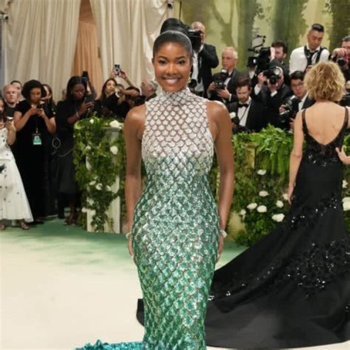 Gabrielle Union can't stop smiling with Dwyane Wade before honeymoon