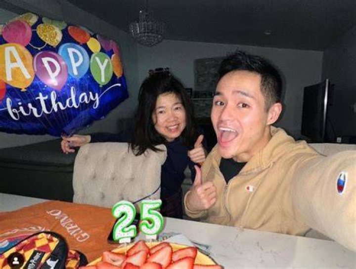 Kevin Leonardo Net Worth TikTok Influencer Parents And Wife