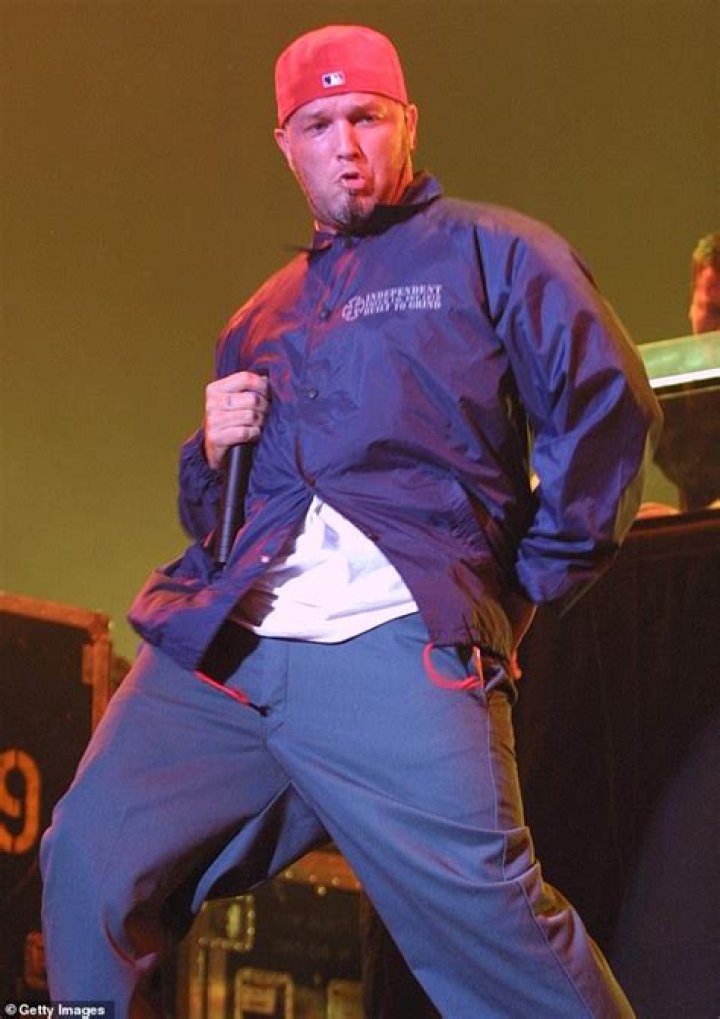 Limp Bizkit frontman Fred Durst ties the knot for the FOURTH time to