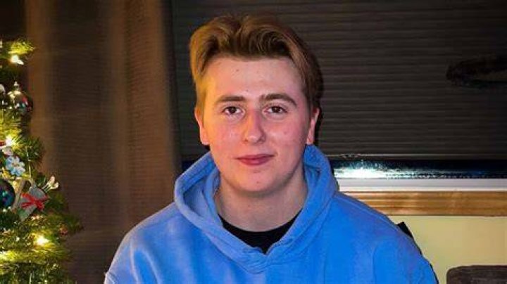 Luke Davidson Net Worth & Earnings (2024)
