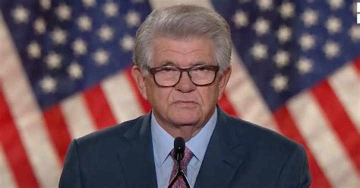 Maximo Alvarez Gives Emotional Speech at RNC
