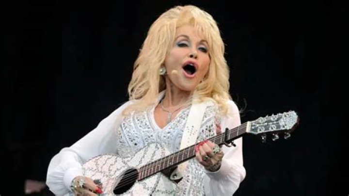 Old Video Shows Dolly Parton Talking About Meeting Husband Carl