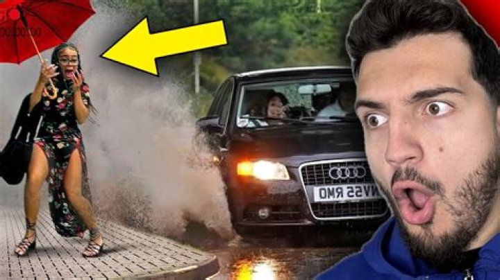 THE MOST EMBARRASSING MOMENT CAUGHT ON CAMERA Embarrassing moments